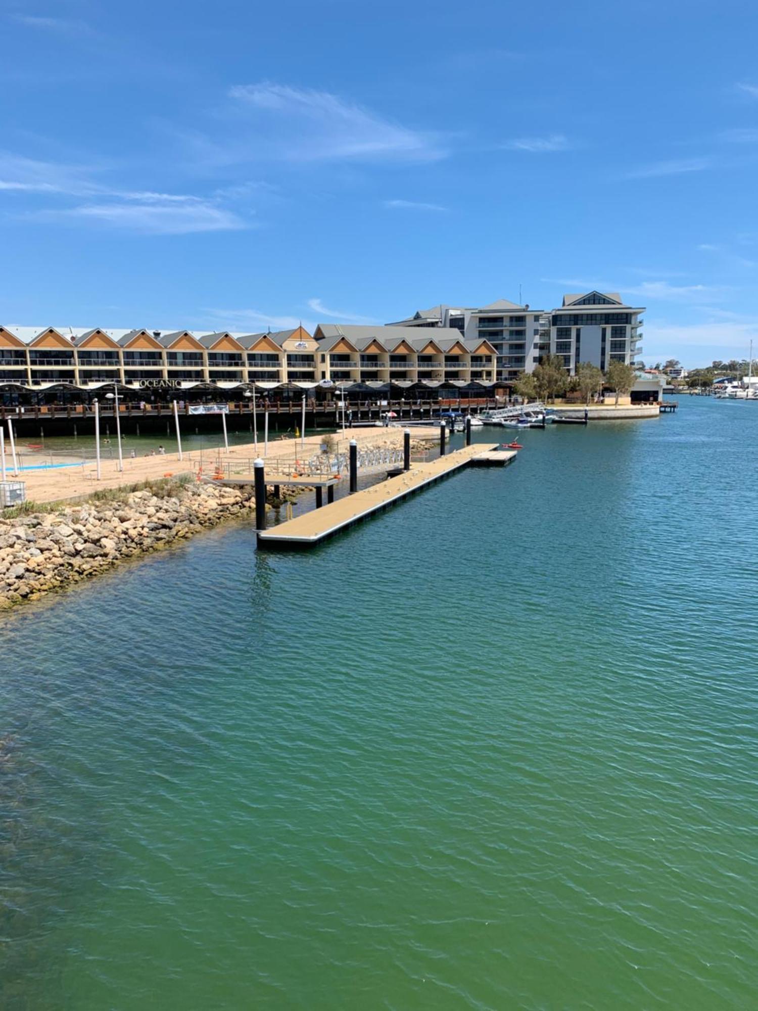 The Hutt On Mandurah Marina Apartment Exterior photo